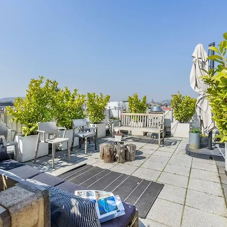 Rooftop Luxury Downtown * Budapest